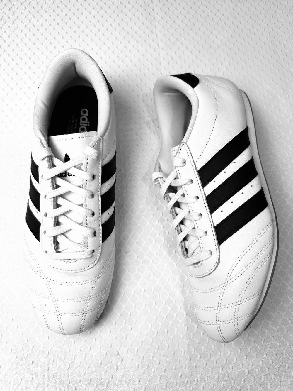 Adidas Taekwondo Lace Sneakers Low profile leather 7.5